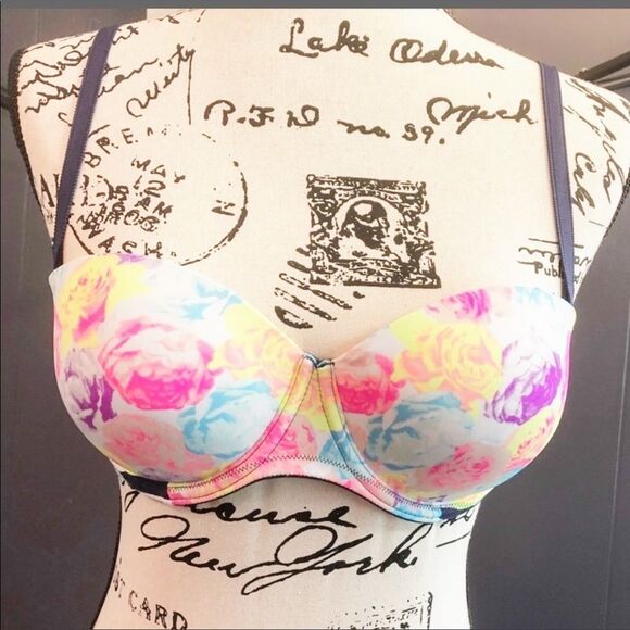 Victoria Secret floral foam padded push-up bra - Picture 2 of 6